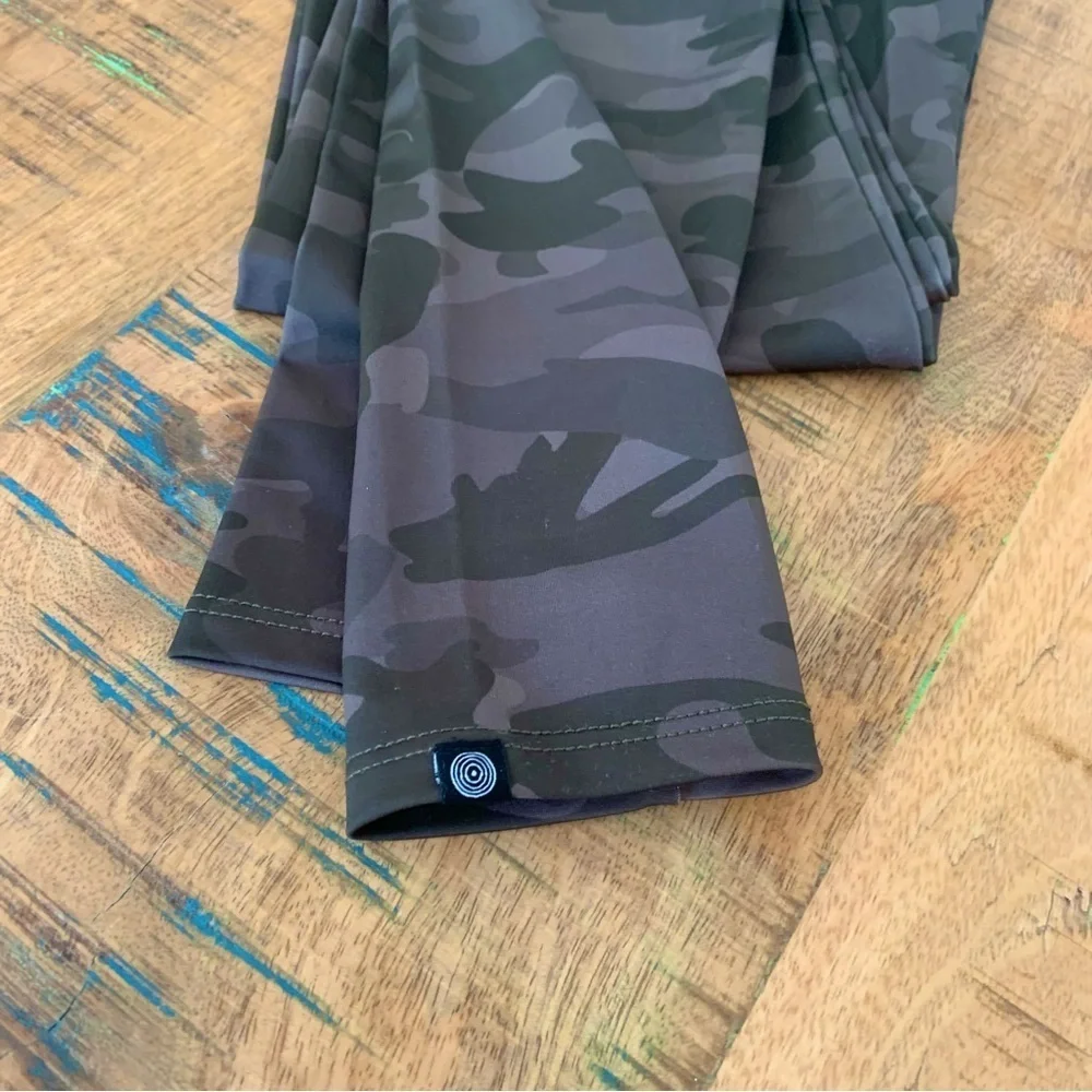Onzie moss camo